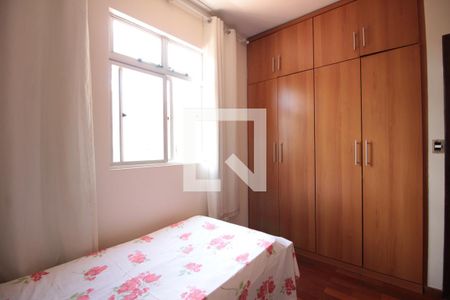 Apartamento à venda com 97m², 3 quartos e 1 vagaQuarto 1