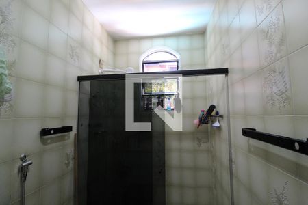 Casa à venda com 260m², 5 quartos e 2 vagasBanheiro da suíte 2