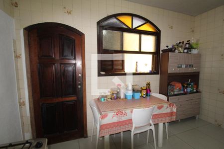 Casa à venda com 260m², 5 quartos e 2 vagasCozinha