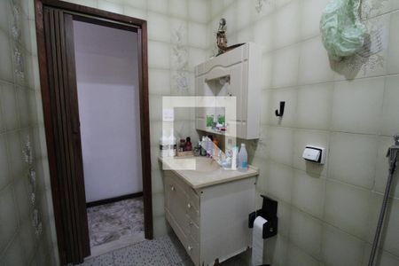 Casa à venda com 260m², 5 quartos e 2 vagasBanheiro da suíte 2