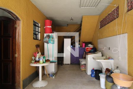 Casa à venda com 260m², 5 quartos e 2 vagasÁrea de serviço