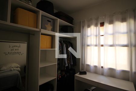 Casa à venda com 140m², 3 quartos e 2 vagasQuarto 2