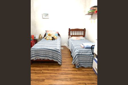 Casa à venda com 140m², 3 quartos e 2 vagas Casa à venda com 140m², 3 quartos e 2 vagasQuarto 3