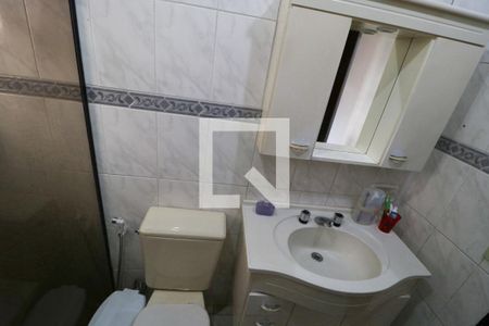 Casa à venda com 220m², 3 quartos e 1 vaga Casa à venda com 220m², 3 quartos e 1 vagaBanheiro