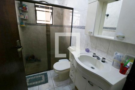 Casa à venda com 220m², 3 quartos e 1 vaga Casa à venda com 220m², 3 quartos e 1 vagaBanheiro