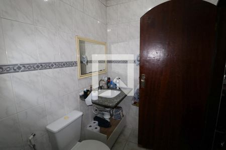 Casa à venda com 220m², 3 quartos e 1 vaga Casa à venda com 220m², 3 quartos e 1 vagaBanheiro da Suíte