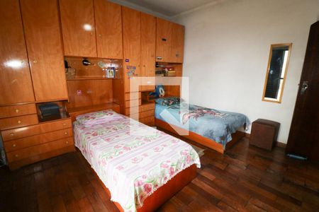 Casa à venda com 220m², 3 quartos e 1 vaga Casa à venda com 220m², 3 quartos e 1 vagaQuarto 1