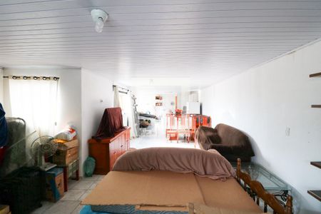 Casa à venda com 220m², 3 quartos e 1 vaga Casa à venda com 220m², 3 quartos e 1 vagaÁrea comum - Salão de festas