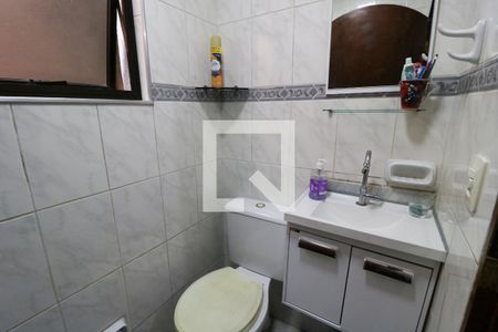 Casa à venda com 220m², 3 quartos e 1 vaga Casa à venda com 220m², 3 quartos e 1 vagaLavabo