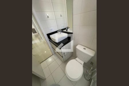 Apartamento à venda com 116m², 3 quartos e 2 vagas Apartamento à venda com 116m², 3 quartos e 2 vagasBanheiro 1