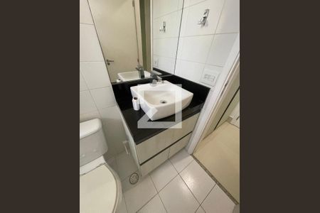 Apartamento à venda com 116m², 3 quartos e 2 vagas Apartamento à venda com 116m², 3 quartos e 2 vagasBanheiro suite