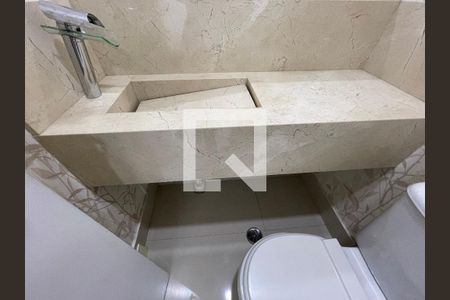 Apartamento à venda com 116m², 3 quartos e 2 vagas Apartamento à venda com 116m², 3 quartos e 2 vagasLavabo