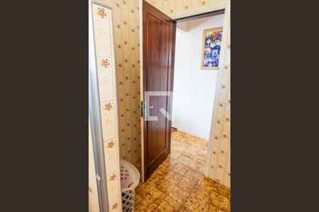 Casa à venda com 137m², 2 quartos e 2 vagas Casa à venda com 137m², 2 quartos e 2 vagasBanheiro