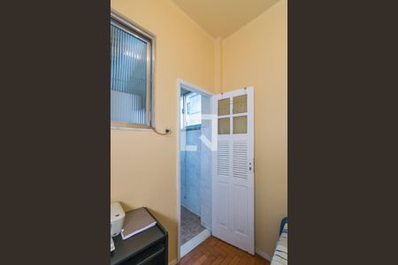 Apartamento à venda com 74m², 2 quartos e sem vaga Apartamento à venda com 74m², 2 quartos e sem vagaQuarto de Serviço