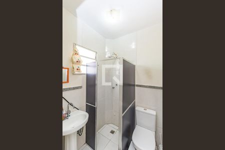 Apartamento à venda com 238m², 5 quartos e 3 vagas Apartamento à venda com 238m², 5 quartos e 3 vagasBanheiro da Suíte 2