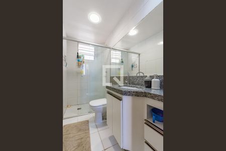 Apartamento à venda com 238m², 5 quartos e 3 vagas Apartamento à venda com 238m², 5 quartos e 3 vagasBanheiro Social