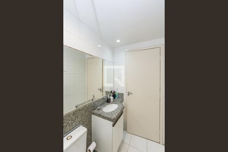Apartamento à venda com 238m², 5 quartos e 3 vagas Apartamento à venda com 238m², 5 quartos e 3 vagasBanheiro Social