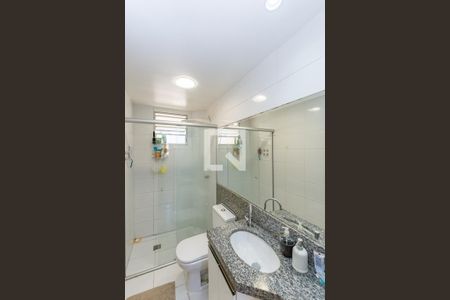 Apartamento à venda com 238m², 5 quartos e 3 vagas Apartamento à venda com 238m², 5 quartos e 3 vagasBanheiro Social