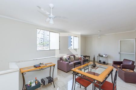 Apartamento à venda com 238m², 5 quartos e 3 vagas Apartamento à venda com 238m², 5 quartos e 3 vagasSala 2