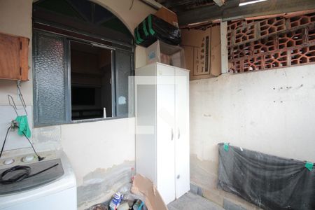 Casa à venda com 65m², 2 quartos e 1 vagaÁrea de Serviço