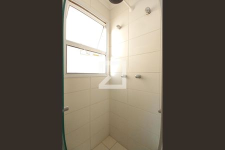 Apartamento à venda com 61m², 3 quartos e 1 vaga Apartamento à venda com 61m², 3 quartos e 1 vagaBanheiro da Suíte