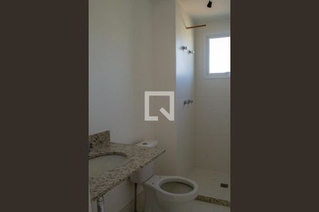 Banheiro de apartamento à venda com 1 quarto, 40m² em Partenon, Porto Alegre