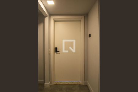 Apartamento à venda com 40m², 1 quarto e 1 vagaPorta do apartamento