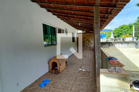 Casa à venda com 179m², 3 quartos e 3 vagasfrente