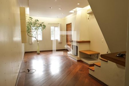 Casa à venda com 150m², 3 quartos e 2 vagassala