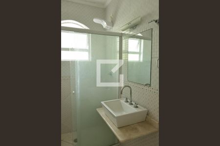 Casa à venda com 150m², 3 quartos e 2 vagasBanheiro