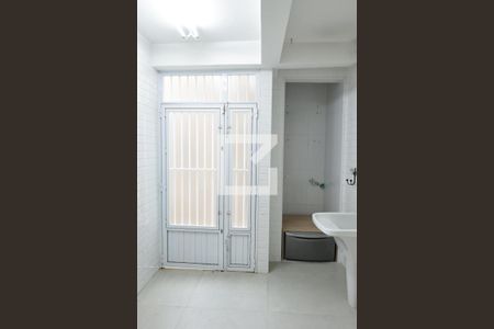 Casa à venda com 150m², 3 quartos e 2 vagaslavanderia