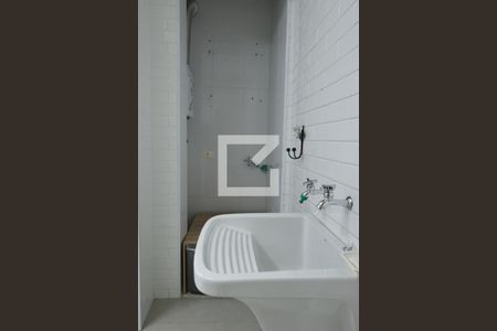 Casa à venda com 150m², 3 quartos e 2 vagaslavanderia