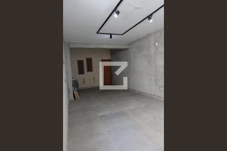 Casa à venda com 150m², 3 quartos e 2 vagasgaragem