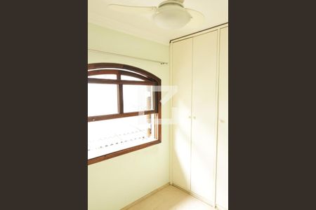 Casa à venda com 150m², 3 quartos e 2 vagasquarto 3