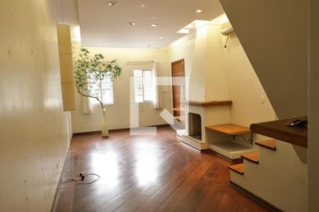 Casa à venda com 150m², 3 quartos e 2 vagassala