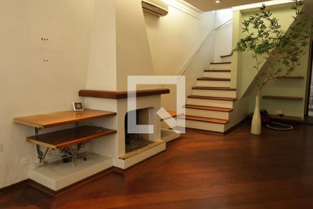 Casa à venda com 150m², 3 quartos e 2 vagassala