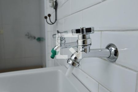 Casa à venda com 150m², 3 quartos e 2 vagaslavanderia