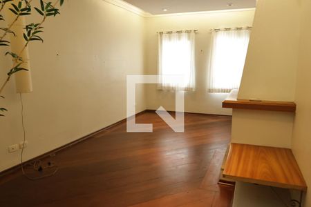 Casa à venda com 150m², 3 quartos e 2 vagassala