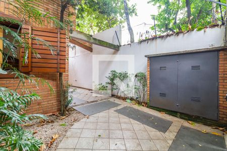 Casa à venda com 130m², 3 quartos e 2 vagasGaragem