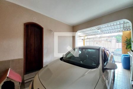 Casa à venda com 220m², 4 quartos e 3 vagasGaragem 