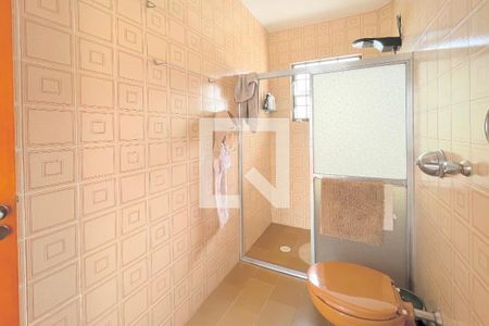 Casa à venda com 231m², 3 quartos e 4 vagasBanheiro