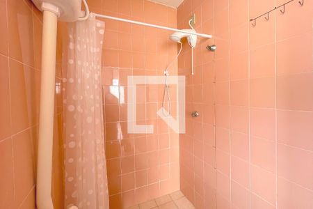 Casa à venda com 231m², 3 quartos e 4 vagasBanheiro de serviço