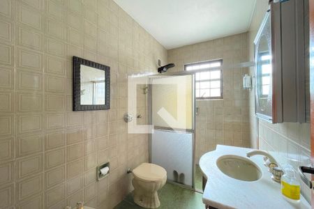 Casa à venda com 231m², 3 quartos e 4 vagasBanheiro da Suíte