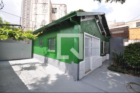 Casa à venda com 132m², 2 quartos e 3 vagasQuintal