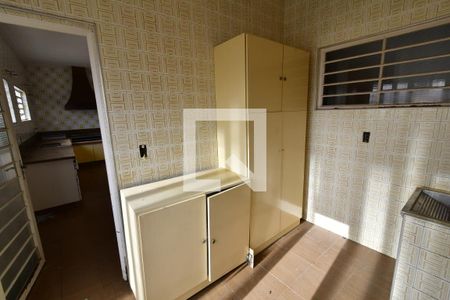 Casa à venda com 450m², 4 quartos e 4 vagasÁrea de Serviço