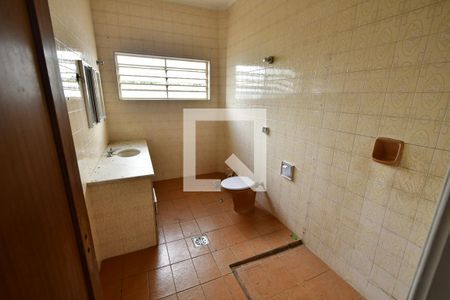 Casa à venda com 450m², 4 quartos e 4 vagasBanheiro