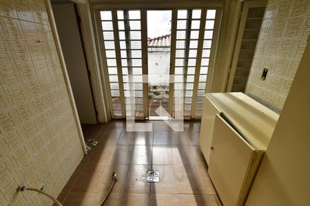 Casa à venda com 450m², 4 quartos e 4 vagasÁrea de Serviço