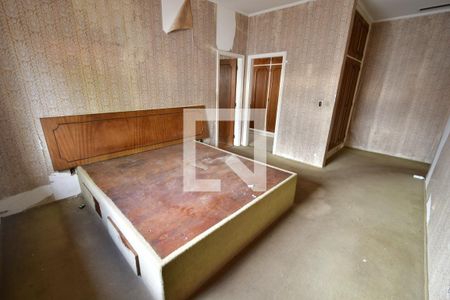 Casa à venda com 450m², 4 quartos e 4 vagasQuarto 3 - Suíte