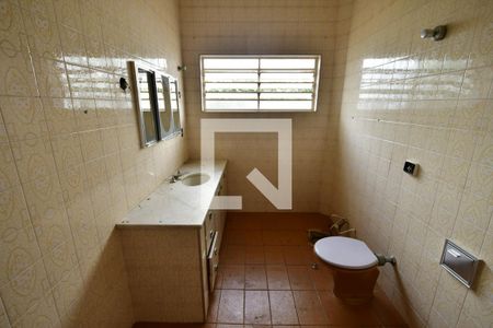 Casa à venda com 450m², 4 quartos e 4 vagasBanheiro
