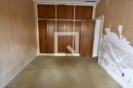 Casa à venda com 450m², 4 quartos e 4 vagasQuarto 2